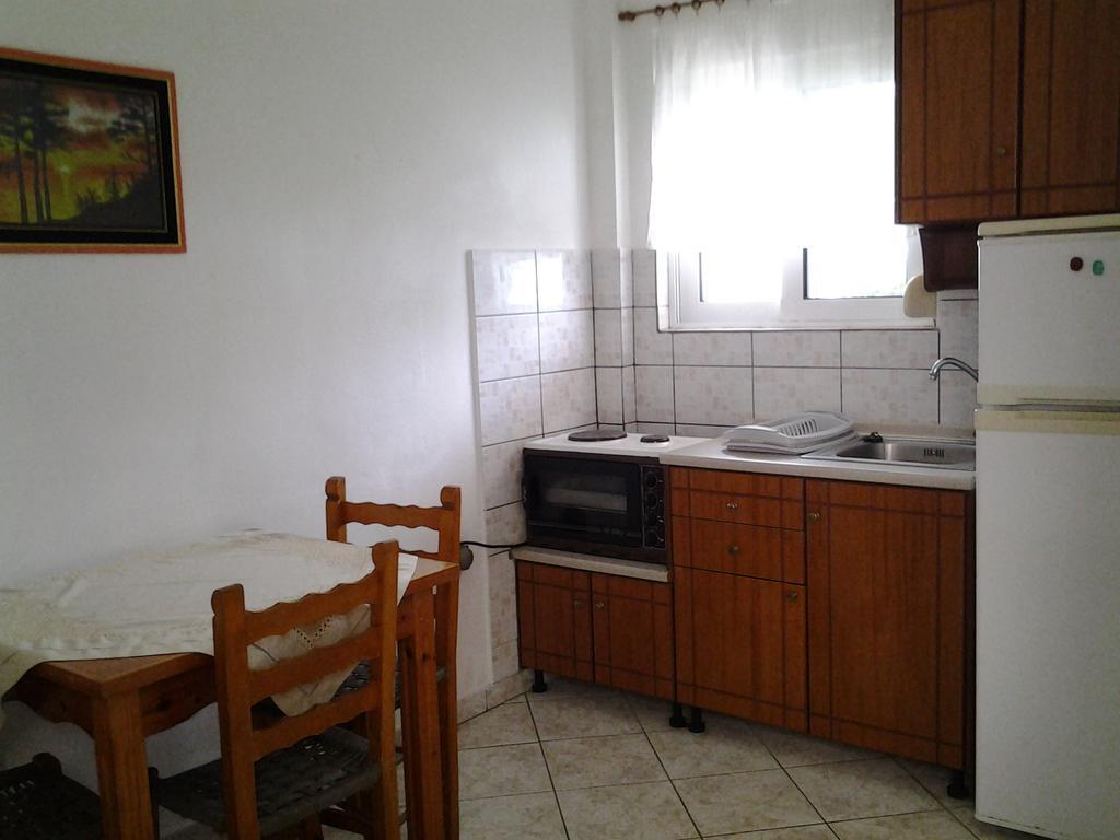 Athanasios Tsoumas Apartments Kastrosikia Exterior foto